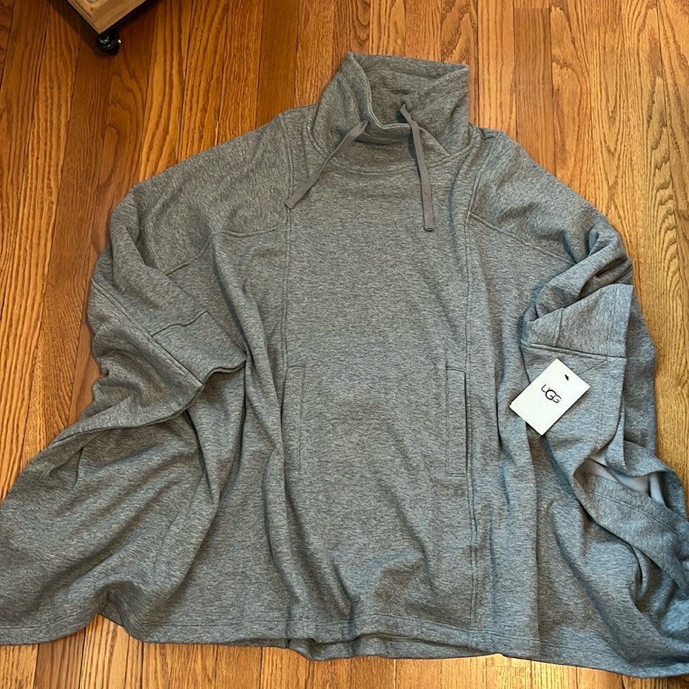 Ugg new with tags poncho
